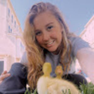 Meet your Posher, Savannah